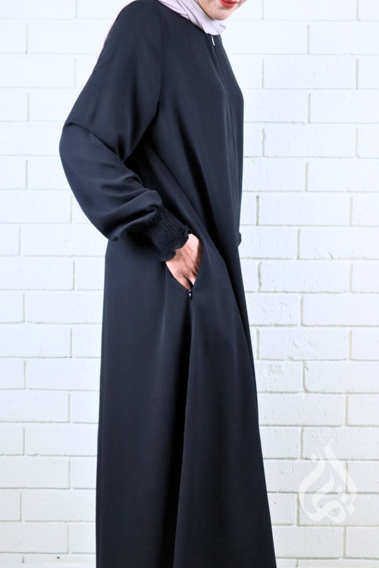 Front Zipped Abaya - Black