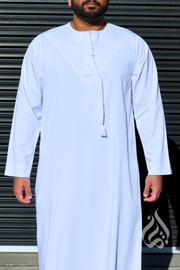 Omar Thowb White