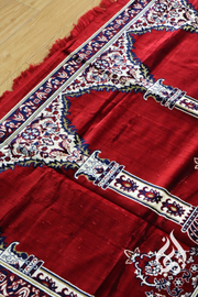 Prayer Mat - Multi fits 3-5 people (Red)