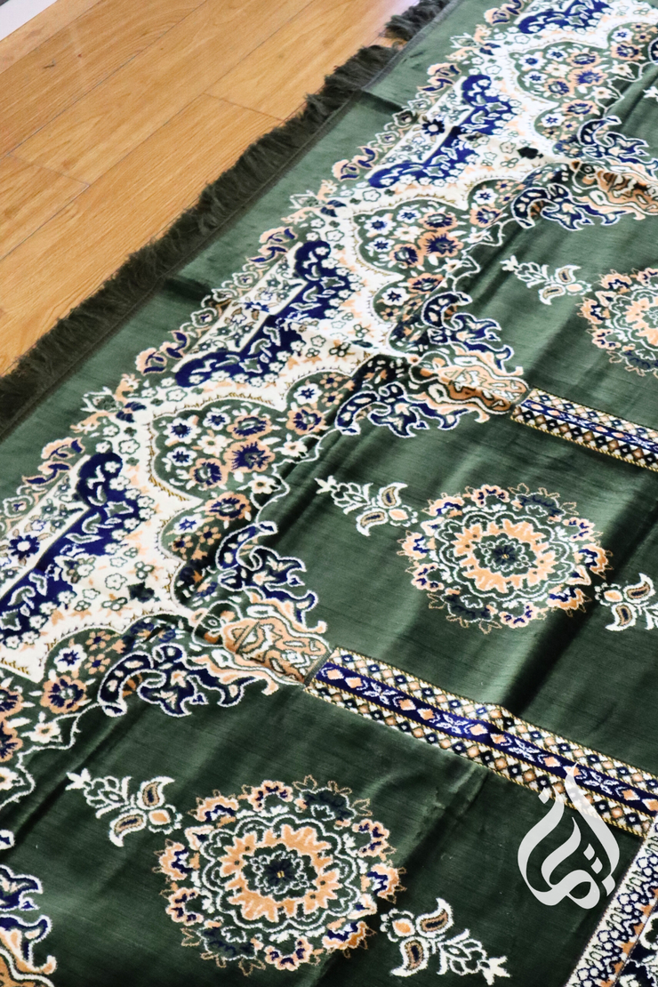Prayer Mat - Multi fits 3-5 people (Green)