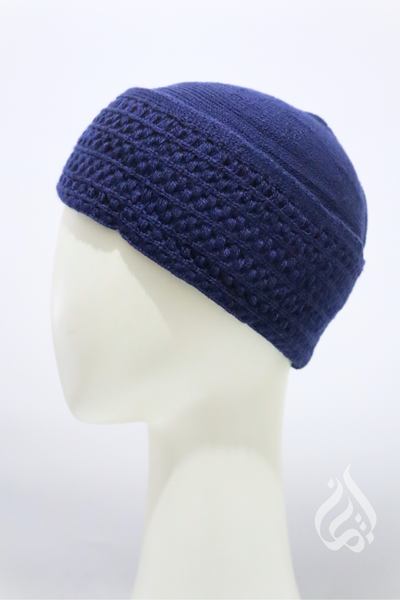 Knitted Cap with Fold