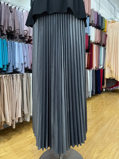 Metallic Pleated Skirt - Grey