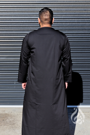 Omar Thowb Black