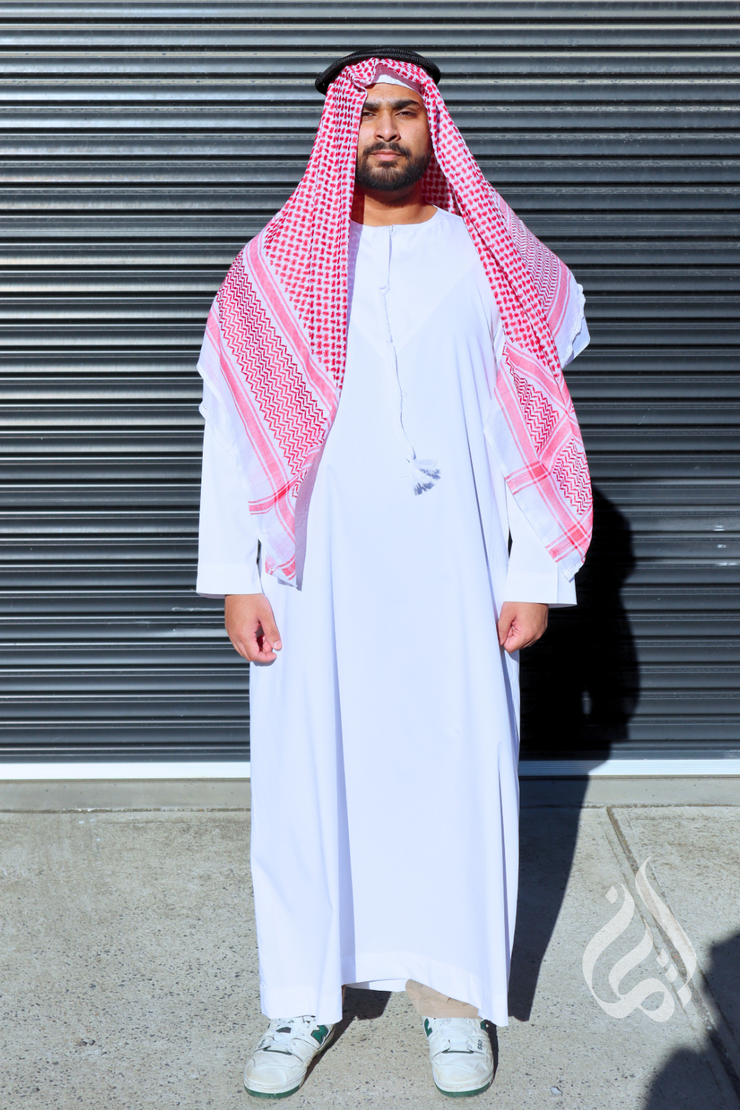 Omar Thowb White