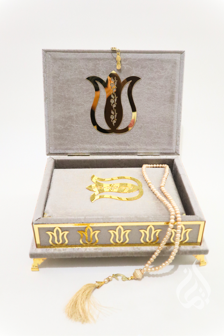 Qur'an in Velvet Gift Box