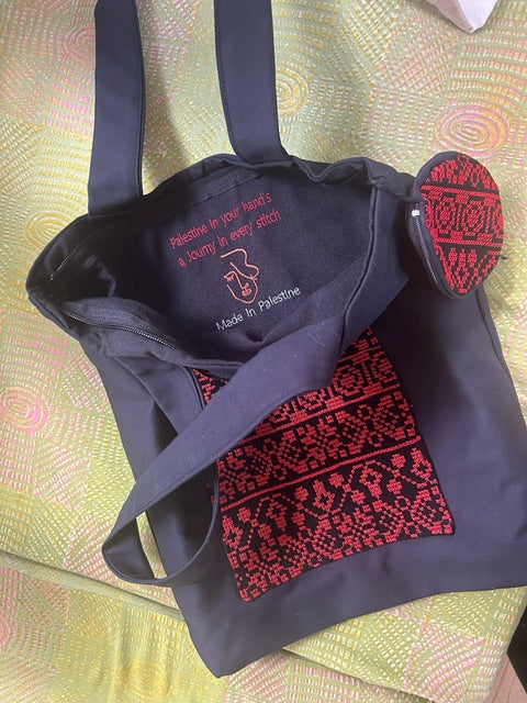 West Bank Tote Bag with Tatreez - Black